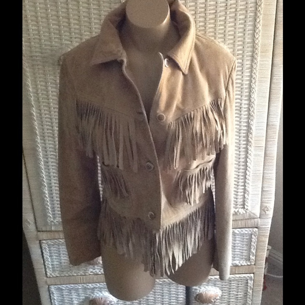 Chic Tan Leather Fringe Jacket